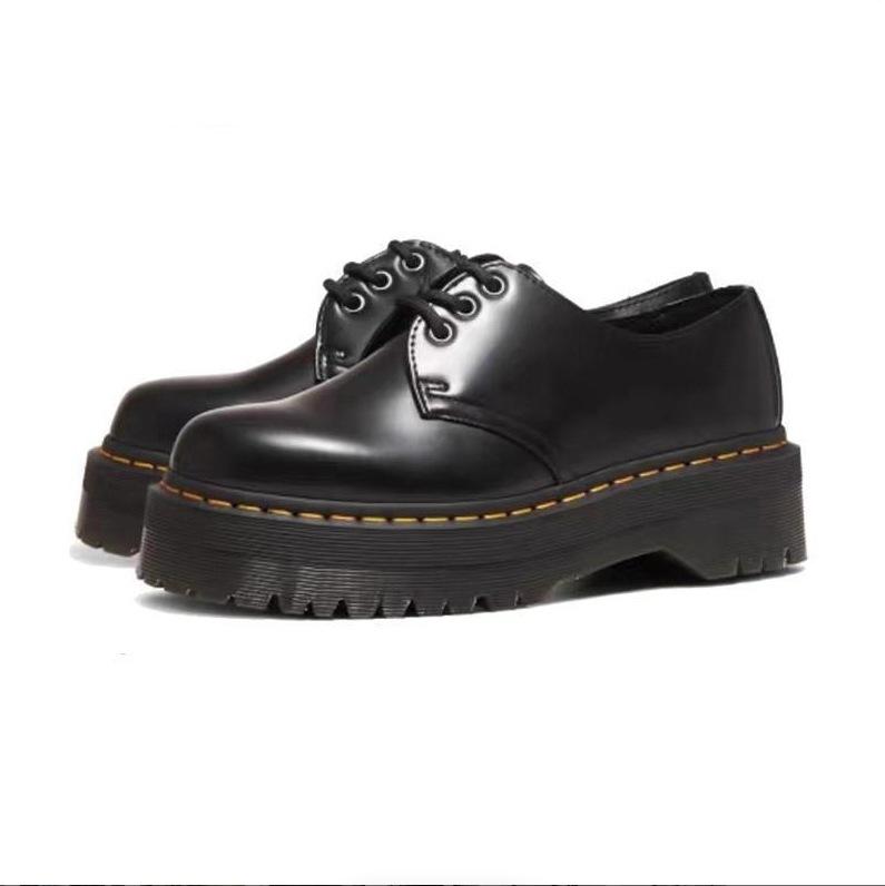 Hallyu pure desire style muffin platform small leather shoes in autumn 2025 new round head non-slip daily versatile Martin boots