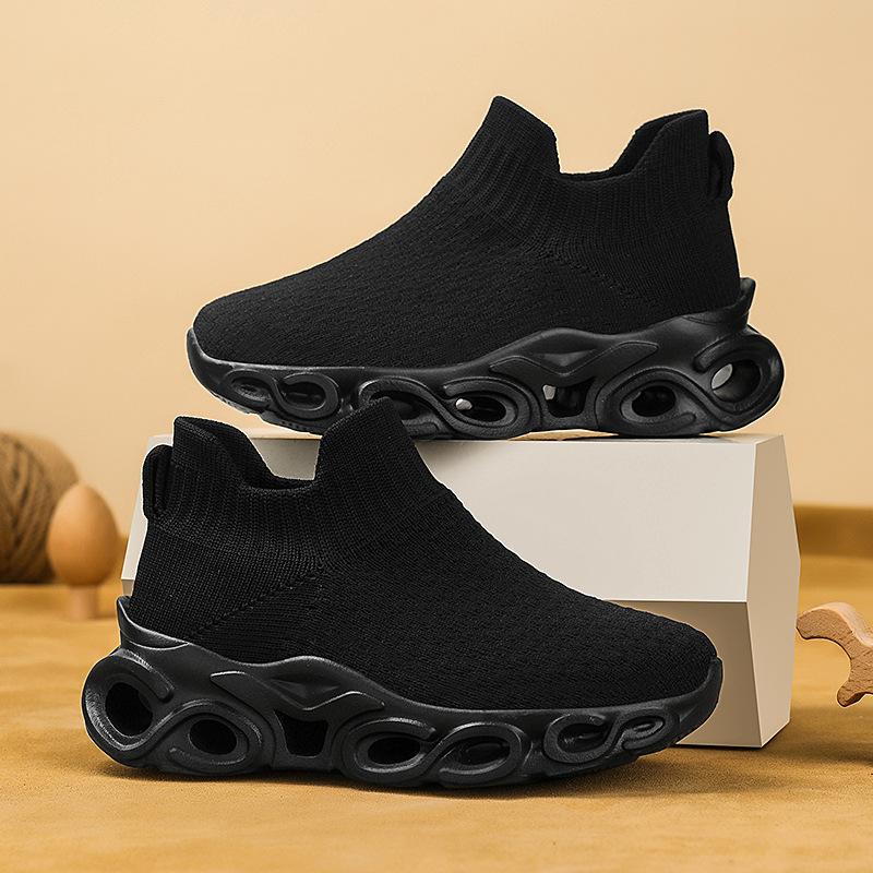 

Детская спортивная обувь из летучего трикотажа, весенне-летняя новинка, дышащая сетчатая легкая универсальная обувь-носки на одной педали для мальчиков и девочек 40