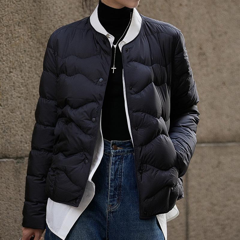 Heat storage three-proof light goose down jacket, round neck is easy to wear down jacket, short coat winter clothing autumn and winter women's clot