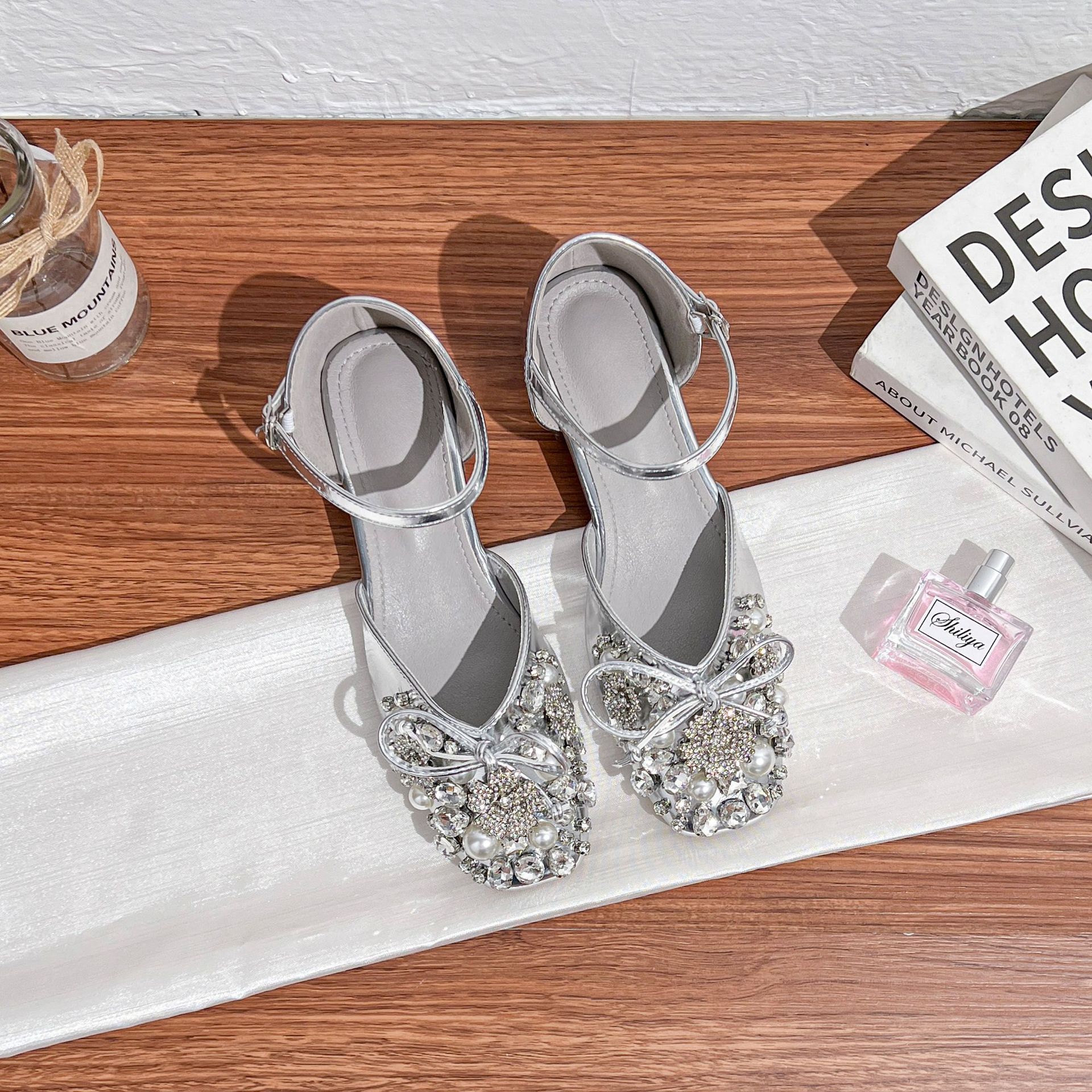 

Rhinestone Baotou Sandals Women s Autumn Versatile Hollow High Heels Not Tired Feet French New Late Evening Wind Single Shoes 39