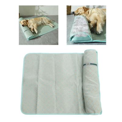 Tapis de refroidissement pour chien avec oreiller, portable, doux, lit de couchage pour animaux de compagnie