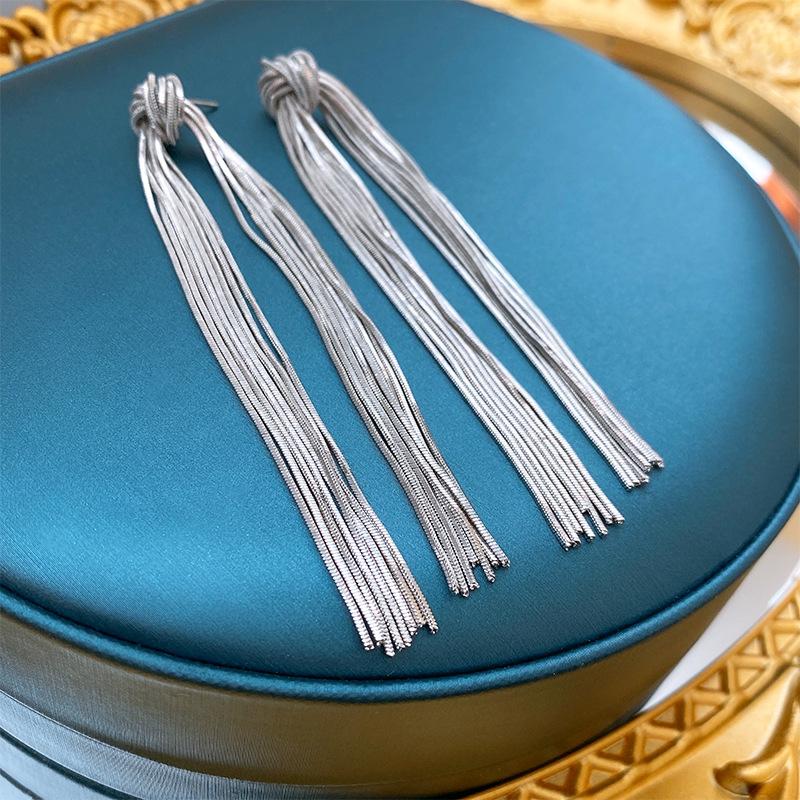 Statement Fashion Knot Long Tassel Earrings For Women Personality New Metallic Jewelry Wholesale