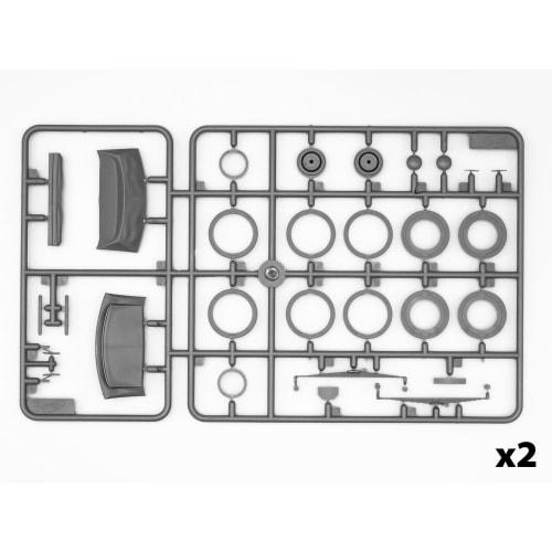 ICM 1/35 German Admiral Open Staff Car with Figure Plastic Model 35471