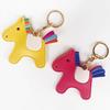 Portachiavi Ciondolo Forma di Cavallo Cartone Animato Portachiavi Portacarte Controllo Accessi Pelle Sintetica Borsa