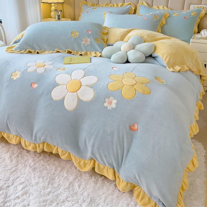 Princess Wind Thickened Milk Coral Fleece Bed Four-Piece Set Fleece Bedding Plush Quilt Cover Bed Sheet Person