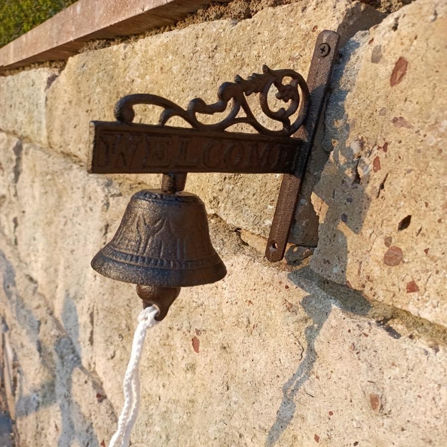 Rustic Cast Iron Doorbell Welcome Sign Wall Three-Dimensional Decoration Retro Iron Hanging Garden Terrace Decoration Doorbell