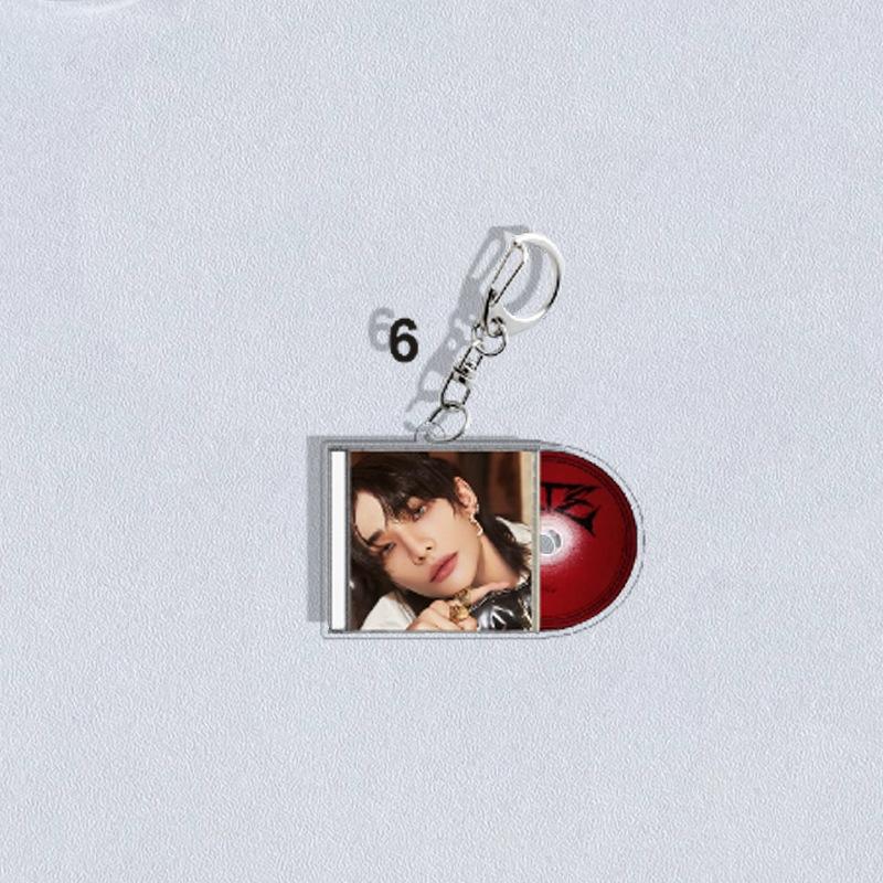 Stray Kids SKZOO peripheral male band concert album cute acrylic pendant decoration bag keychain Lightweight Carry Portable Mini