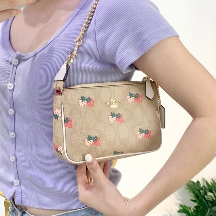Coach Wristlet 19 Strawberry Print Leather Mahjong Bag Shoulder Crossbody Chain Clutch Women Wristlet Khaki 691-IME7V