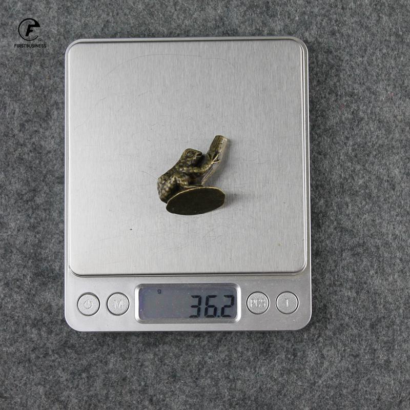 

Style Copper Frog Incense Burner Antique Brass Animal Figurines Incense Holder Base Tea Pet Desk Decoration Home Decor Ornament