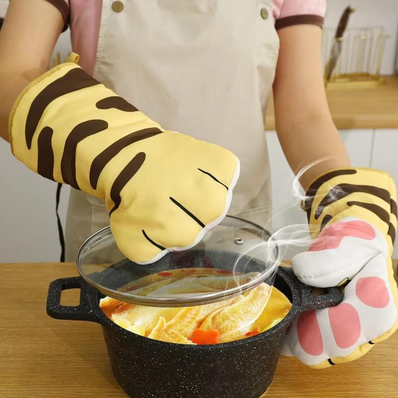 Long Cotton Baking Insulation Gloves 3D Cartoon Animal Cat Paws Oven Mitts Microwave Heat Resistant Non-Slip Kitchen Gloves