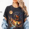 Rottweiler heult den Mond an Shirt. Retro Vintage Wachhund T-Shirt. Übergroßes gewaschenes Waldberg-Wasserfall-Grafik-T-Shirt Geschenk