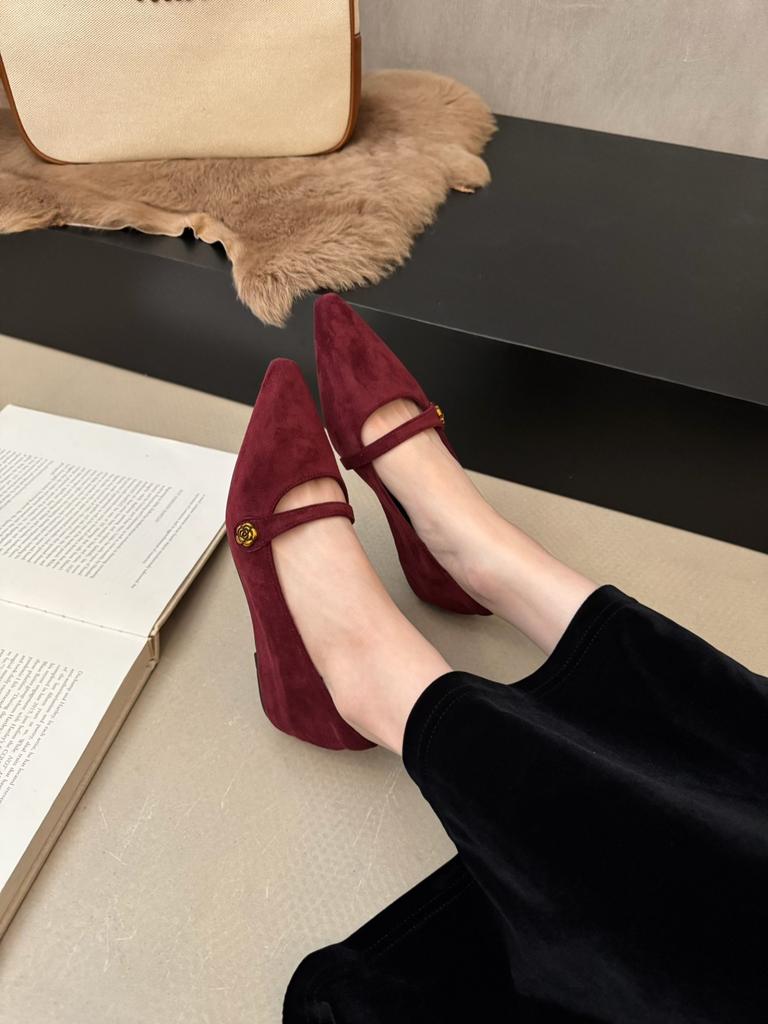 2025 Autumn and Winter New European and American Suede Camellia Pointed Thick Sole Inner One-word Buckle Single Shoes