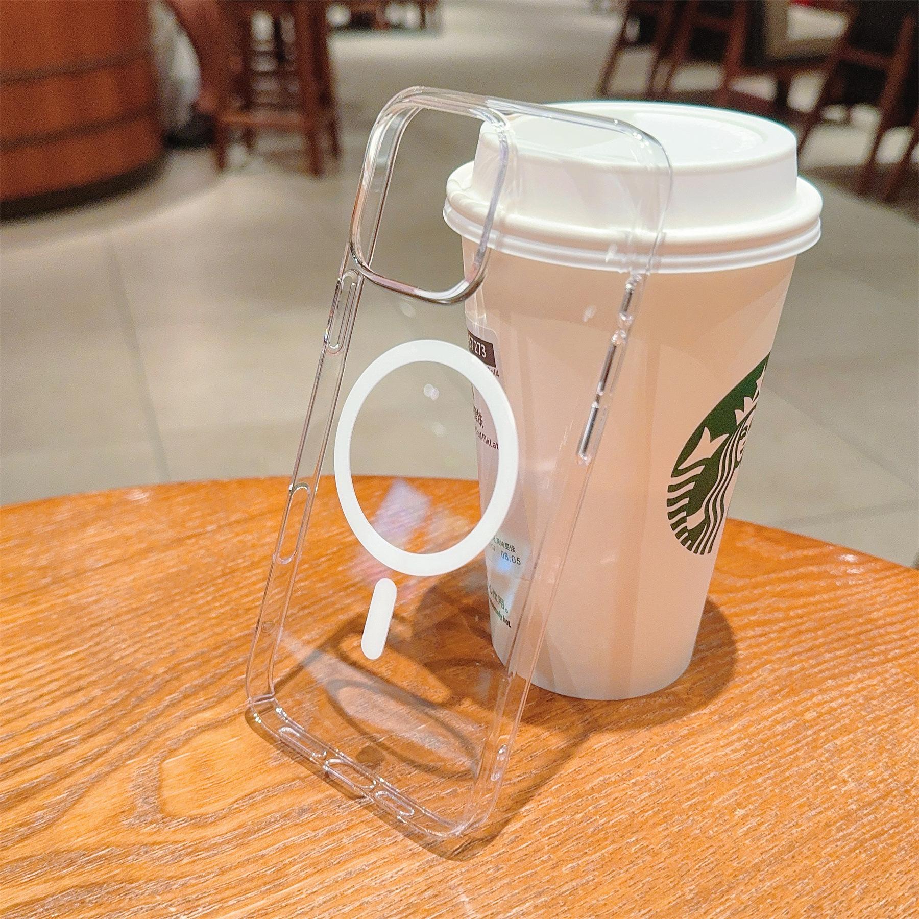 

The Apple 15promax Phone Has An Ultra-thin Magnetic Case. The Phone 16 Does Not Turn Yellow and Has A Hard Shell iPhone16