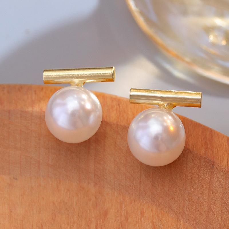 New Arrival Korean Simple One-Word Metal Simulated-Pearl Stud Earrings for Women Fashion Sweet Grey Pearl Jewelry Gifts