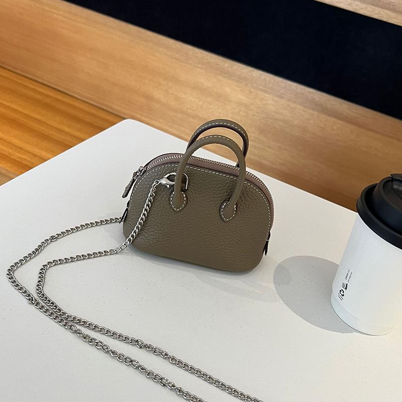 2025 Super Mini Women Crossbody Bags Genuine Leather Handbag Small Chains Shoulder Bag For Ladies First Layer Of Cowhide Shell Bag