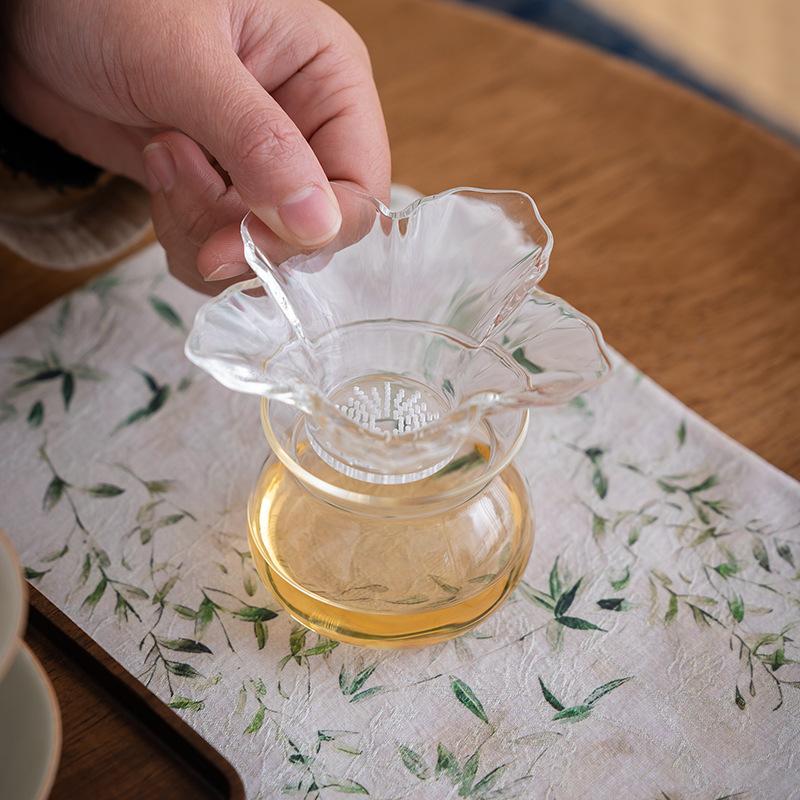 Kung Fu Tea Utensils - Glass Tea Cup Flower Infuser with Mesh Sifter & Strainer for Single Serve