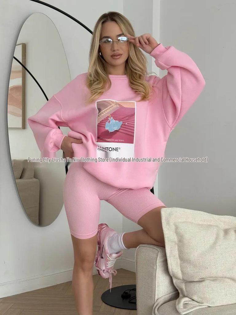 Chic Versatile Sweetheart Anime Print Round Neck Sweatshirt for Autumn/Winter