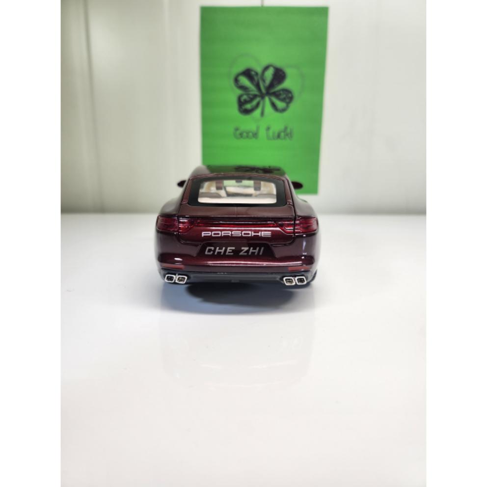 1:Mașinuță de Jucărie Model Diecast Scara 24 - Colecție Porsche, Volkswagen, Panamera, Ferrari (Maro)