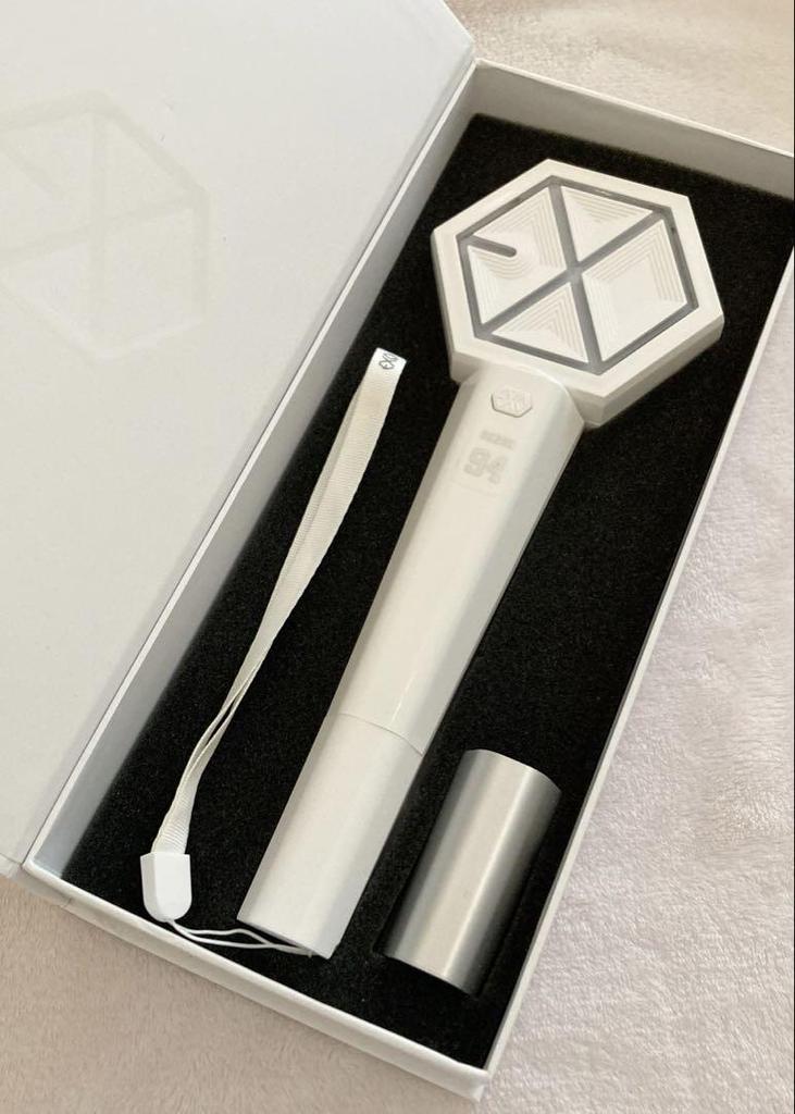 [USED] EXO Light Stick ver.2 (Includes accessories) Lights up