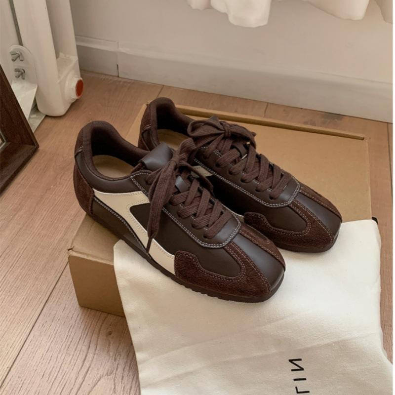 

Повседневная шнуровка, сочетание цветов, увеличивает кроссовки для тренировок для женщин, новинка 2025 года, ретро, универсальные кроссовки Forrest Gump для женщин 40 темно-коричневого