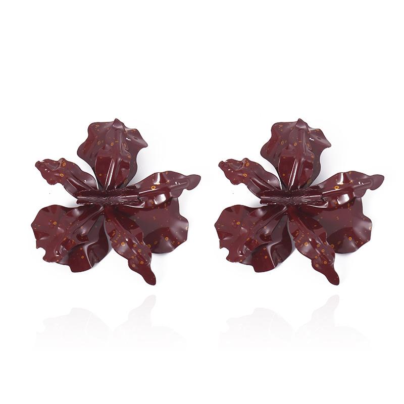 European and American Fashion 3D Flower Design Earrings - Colorful Baked Paint Petal Accessory for Women