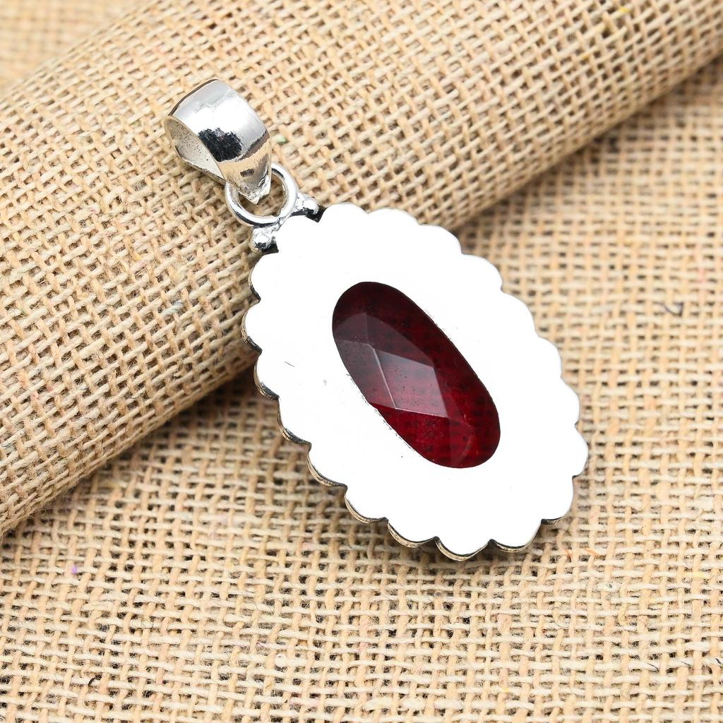 Glorious Red Garnet Gemstone Handmade 925 Sterling Silver Jewelry Pendant For Women
