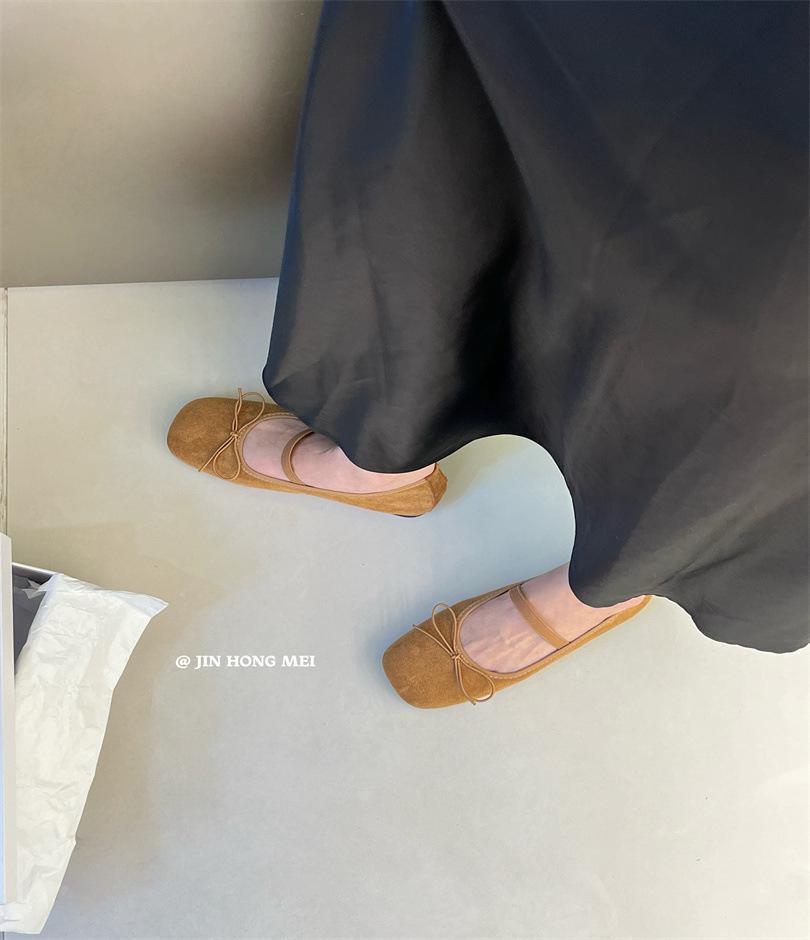 Square head single shoes women's flat bottom retro word with light mouth wide fat feet soft sole bow ballet shoes soft sole