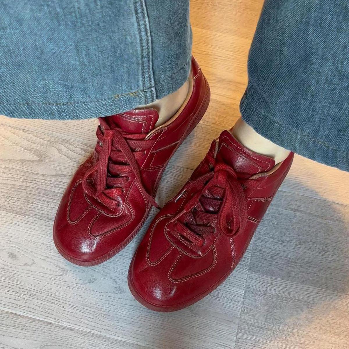 

Версия из овчины~ ретро темперамент кожаные женские кеды на мягкой подошве на шнуровке красные на шнуровке повседневные спортивные туфли 40