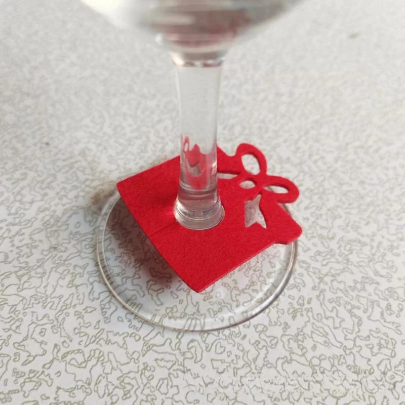 Christmas Wine Glass Decorations Goblet Pendant Accessories Elk Christmas Tree Snowman Gingerbread Man Christmas Hat 1pc