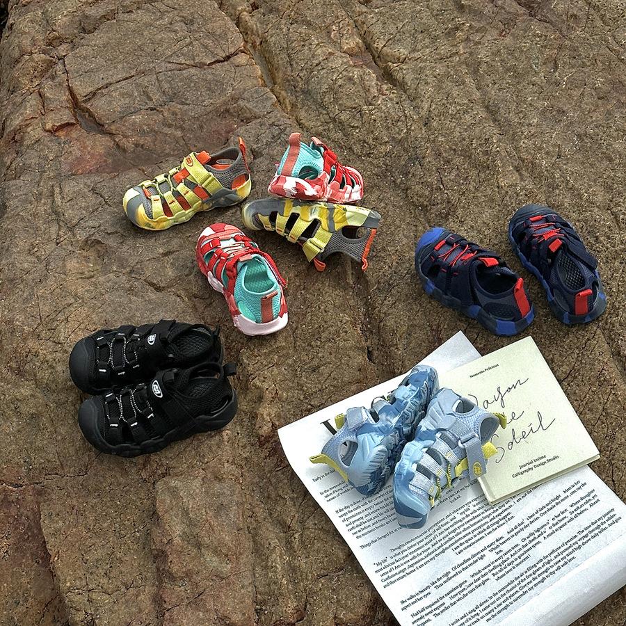 XSHX "Professional Amphibious" Japanese Children's Beach Suxi Outdoor Mountain Sandals Spring and Summer [Wenzhou Shoes]