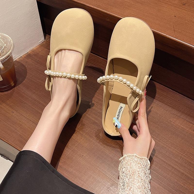 Flat bottom soft bottom bag head half slippers women's versatile wear 2025 new spring and autumn leisure work gentle evening shoes