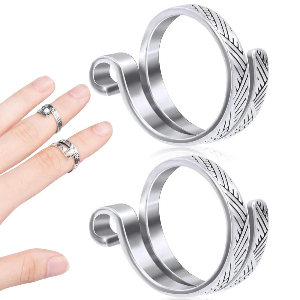 2 Stück Verstellbarer Strick Häkel Schlaufenring Gestrickter Garnführer Finger Schneller Halter Fingerhut Häkler Fadenring Nähwerkzeuge