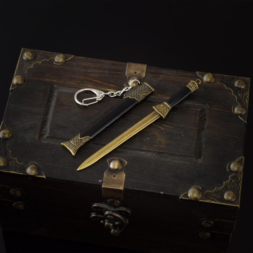 Ancient Fish Intestine Sword 12cm Miniature Metal Model Toy (Unsharpened)