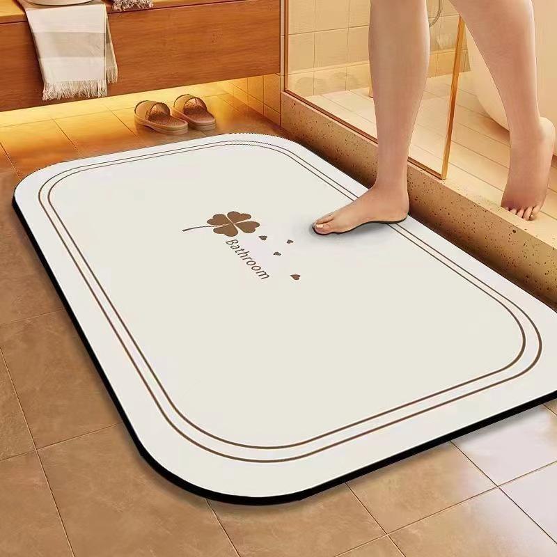 Minimalist Non-Slip Diatomaceous Earth Bath Mat - Absorbent, Dirt-Resistant, Easy-to-Clean Doormat for Bathroom and Entrance.