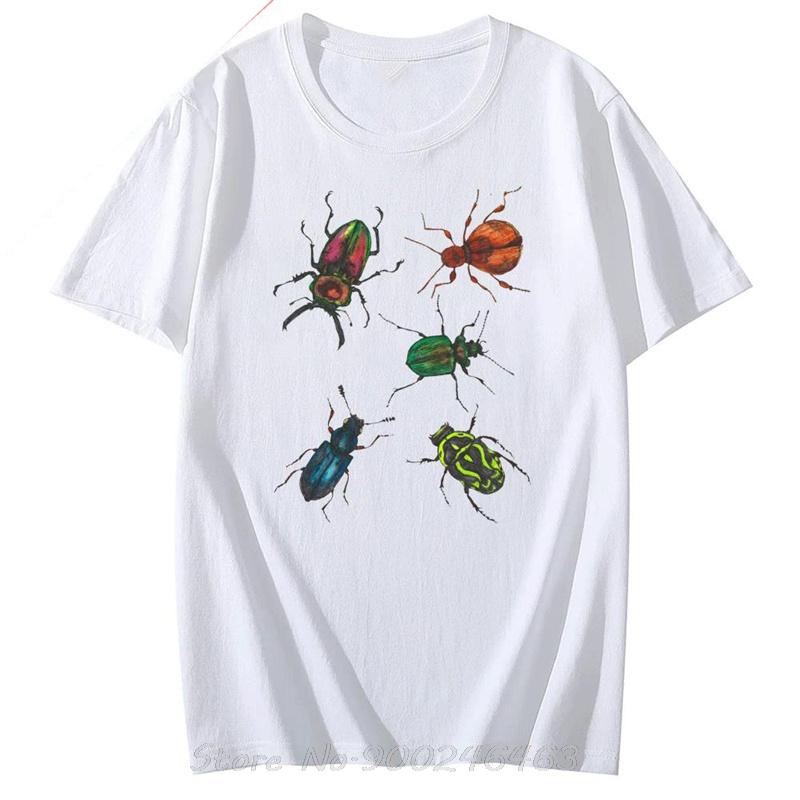 Cottagecore Entomology Tee Vintage Bug TShirt Insect Praying Unisextis Top Gift for Insect Lover Scientific Aesthetic Beetle Shirt