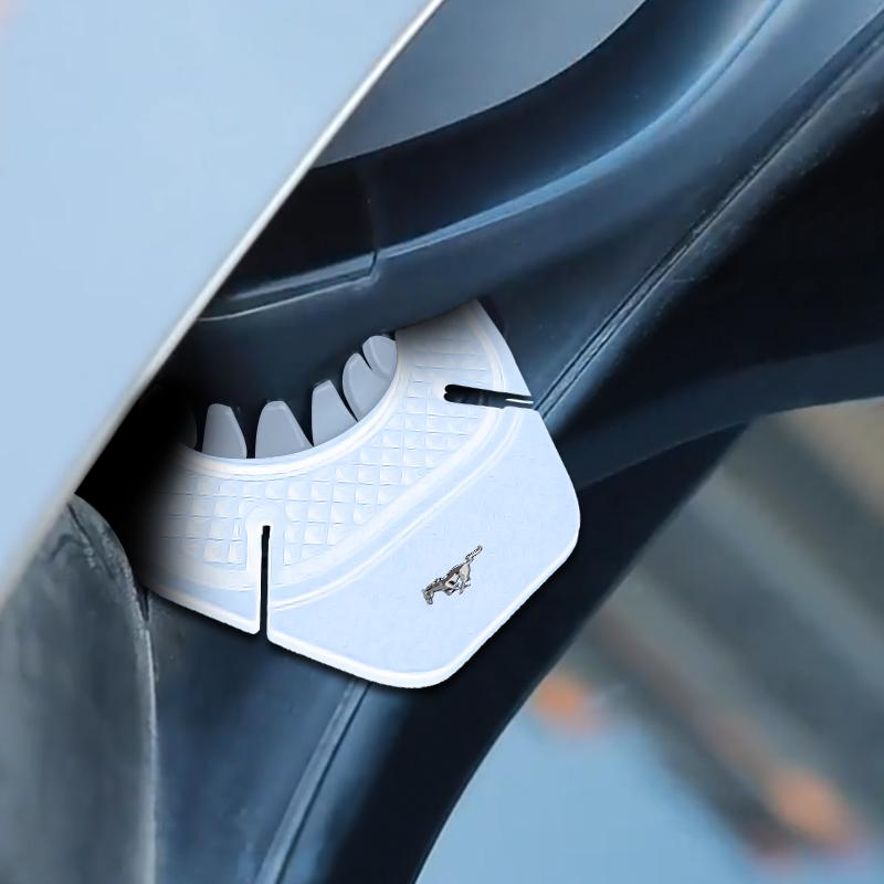 2Pcs Car Windshield Wiper Protective Cover Dust Wiper Styling For Ford Mustang line Mondeo Focus Fiesta Escape Kuga Ecosport Ranger EXplorer stickers