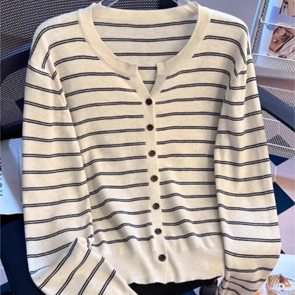Striped Long-sleeved Knitted Sweater, A Slim and Slimming Cardigan for Women in Autumn, Soft and Versatile Top