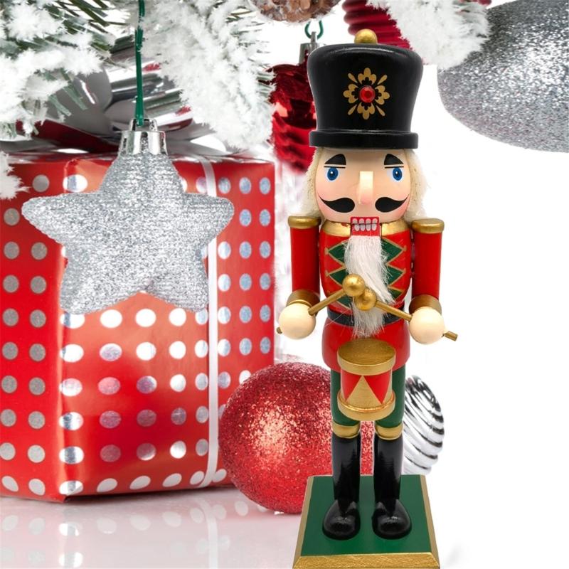 King Soldier Shape Figurine Wood Decorations for Office Unique Desktops Ornament