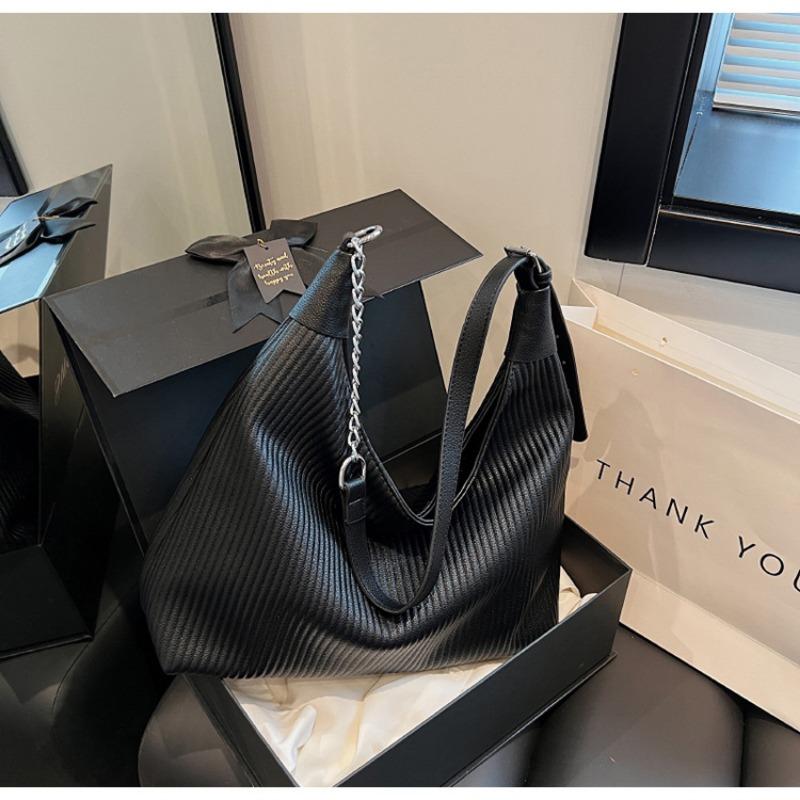 

Сумка Женская Большой Вместимости Портативная На Одно Плечо Под Мышку Личность Модная Женская Повседневная Ретро Простая чёрный