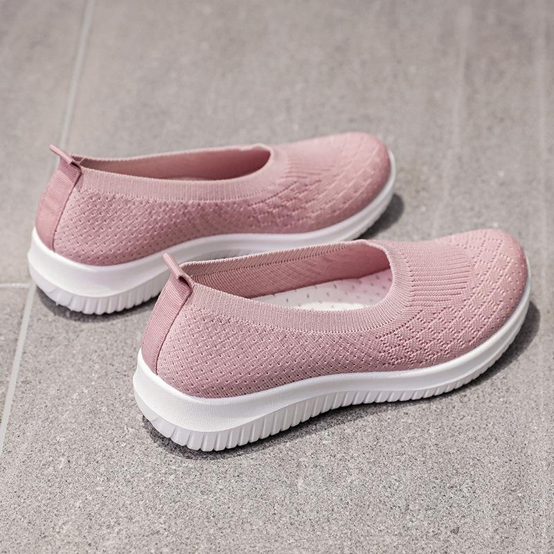 New Soft and Comfortable Low-heeled Casual Round-head Single Shoes Women's Spring and Summer Easy-to-match Casual Shoes Large-size Fly-woven Breathab