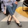 Frühlingsschuhe Damen Designer Leder Ballerinas Damen Metall Schnalle Slipper Loafers Bequeme Sneakers Mokassin Weiblich Casual Ballett