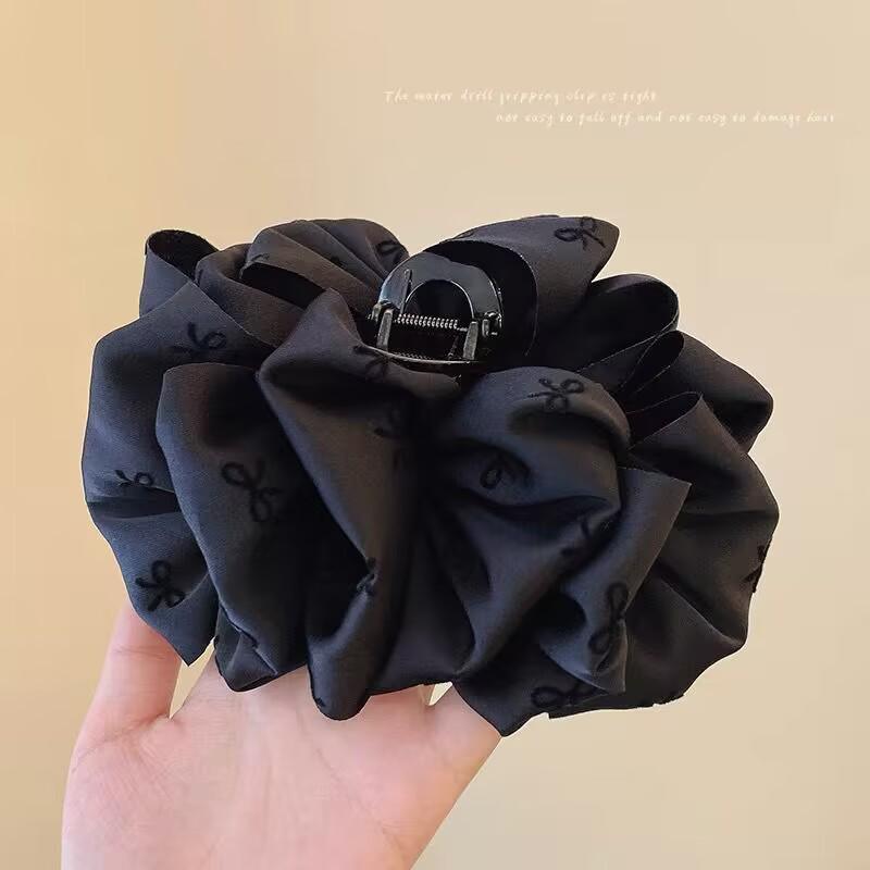 Pince à cheveux élégante en plumes - Design Nuage de Fée