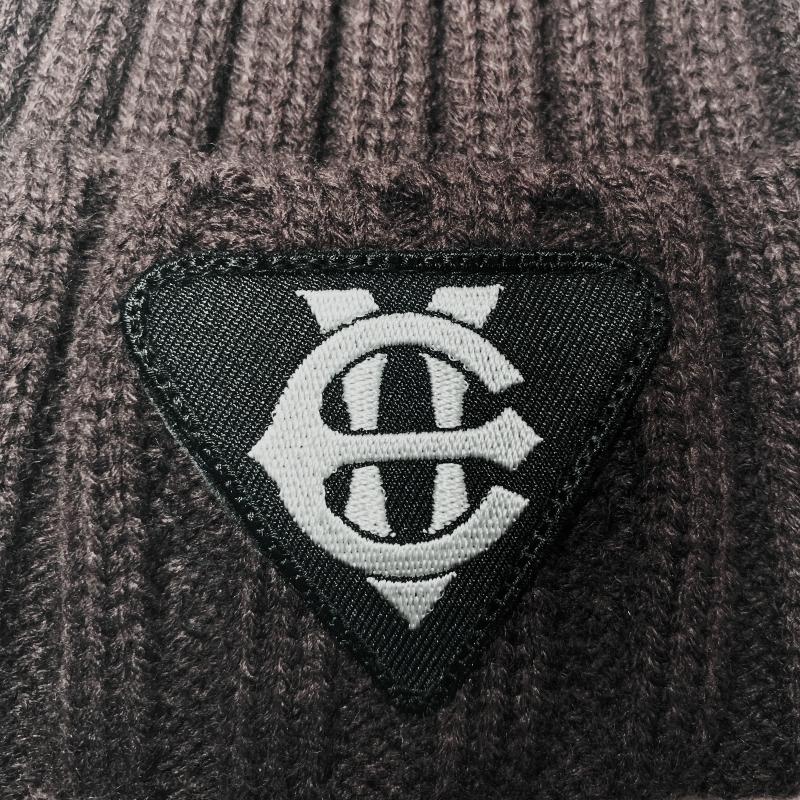 EIGHTVOLUME Ev T Patch Ribbed Beanie (Brown)