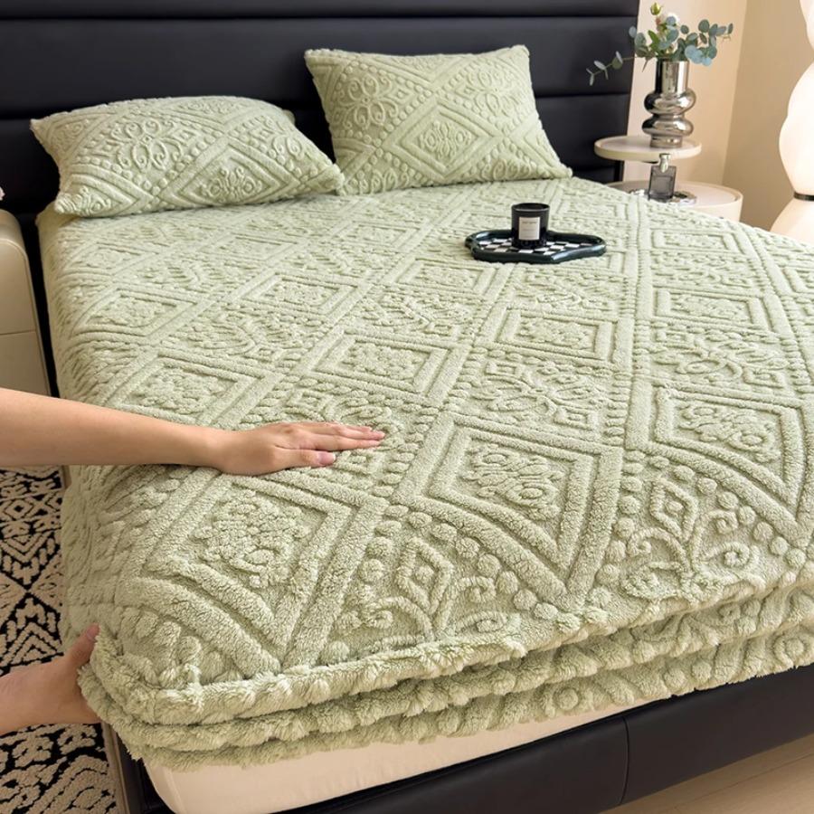 Home Milk Velvet Bed Sheet/Single/Super Single/Large/Extra Large Warm Soft Bed Sheet Mattress for Autumn Winter Home Furnishings