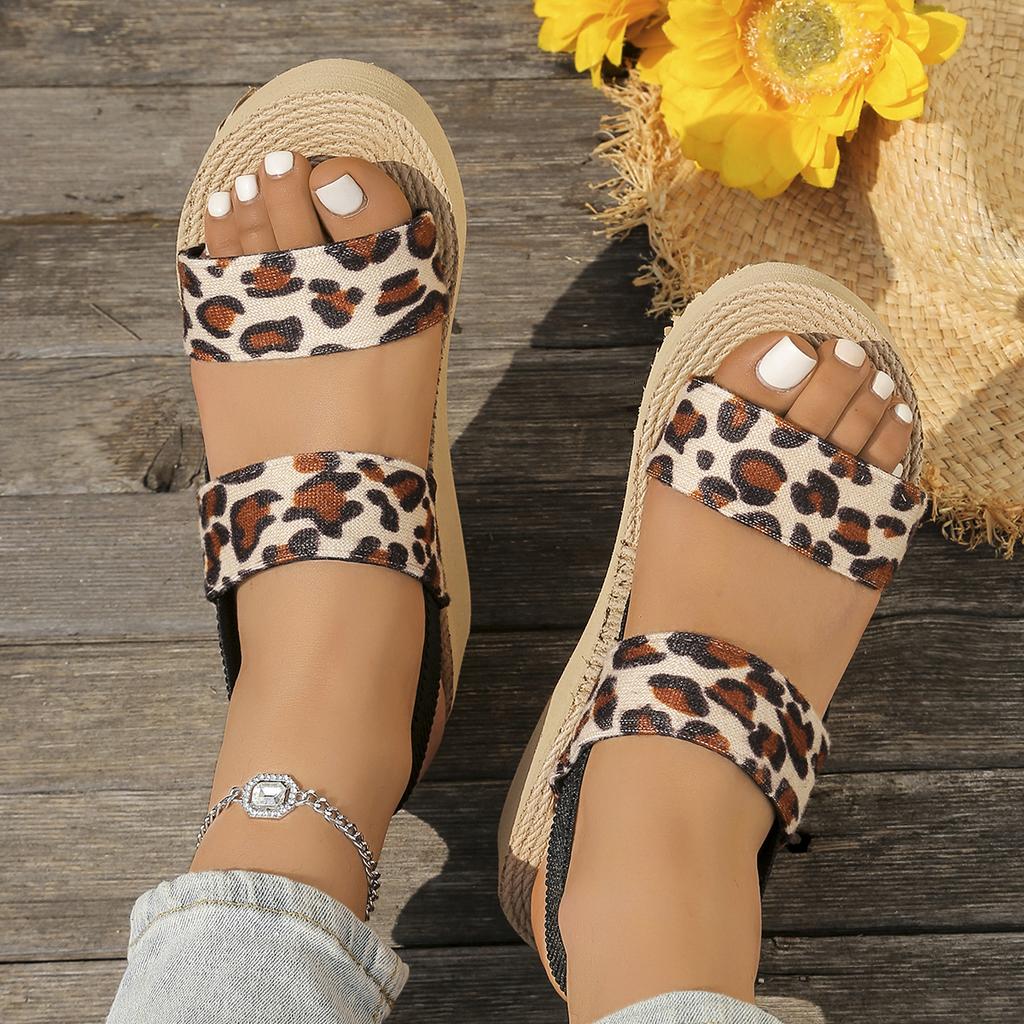 Fashion Leopard Print Wedge Sandals for Women Summer 2025 Lightweight Non Slip Walking Shoes Woman Fashion Comfortable Platform Sandles
