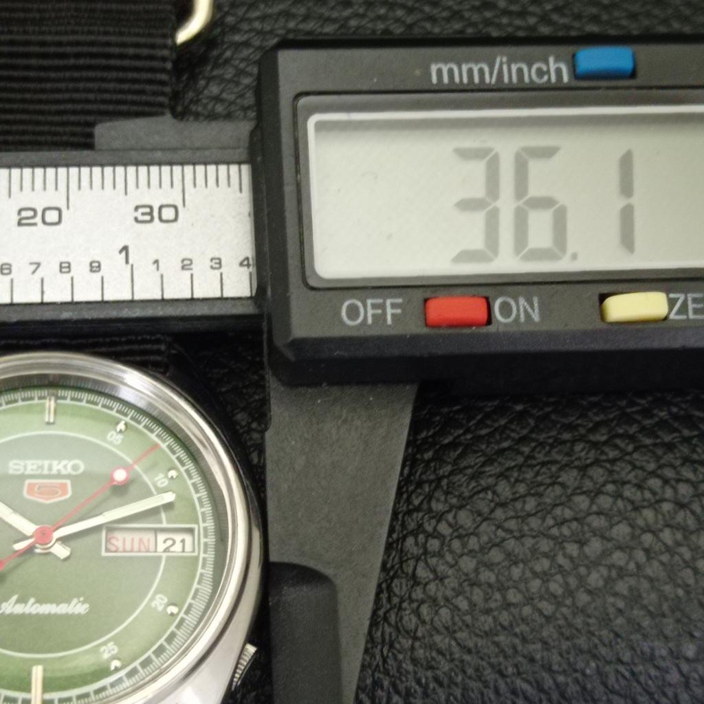 JAPAN VINTAGE SEIKO 5 AUTOMATIC 6309A MENS GREEN COLOR DIAL WATCH a701248-5 R206a-a701248