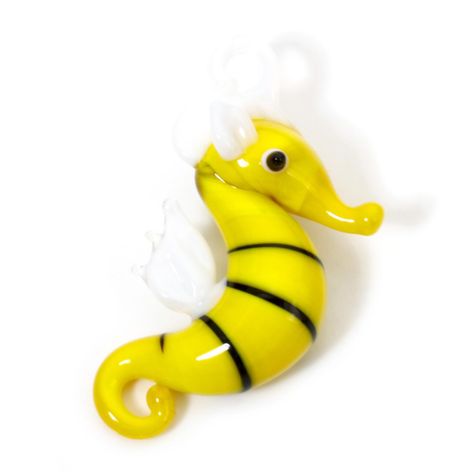 

1 Piece Cute 3D Seahorse Lampwork Glass Ocean For DIY Jewelry Pendants Animal Stripe Aquarium Decor Craft Ornaments 4.2cm x 3cm