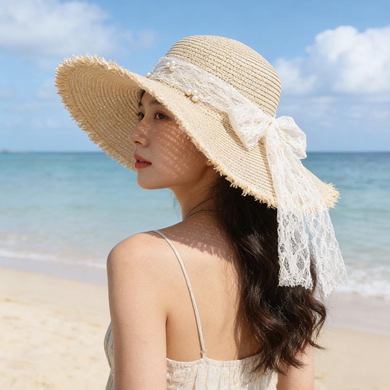 Damen Sommer Strohhut mit breiter Krempe, Spitzen-Schleife und fließenden Bändern: Sonnenhut für Ausflüge und den Strand
