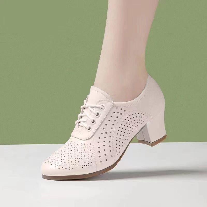 

[Popular spot] thick heel pointed hollow breathable single shoes summer casual Internet celebrity versatile high heel women s shoes 35