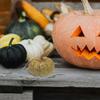 6Pcs Lifelike Sparkling Glitter Pumpkins Halloween Party Decor Fake Fall Harvest Ornament Mini Table Centerpiece Mantel Display